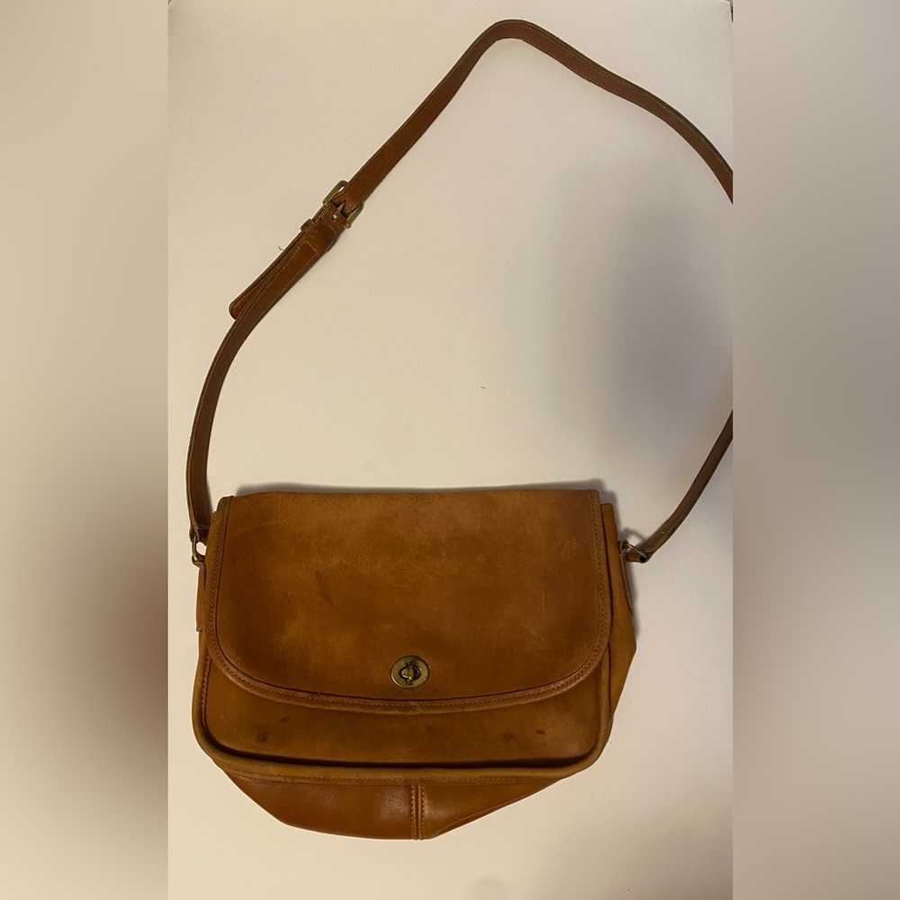 Vintage Coach City Bag 9790 British Tan Leather Purse Crossbody